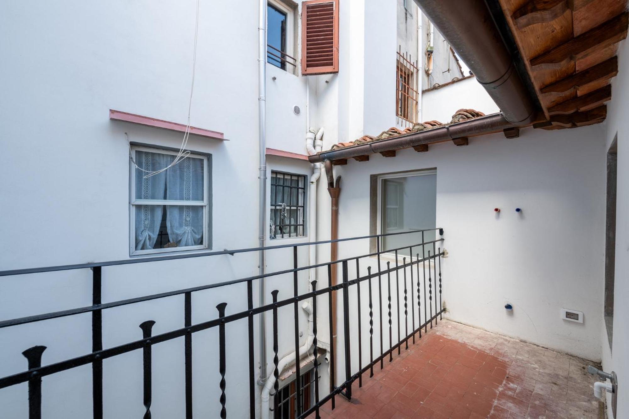 Algila Lifestyle Tornabuoni Apartments Firenze Bagian luar foto
