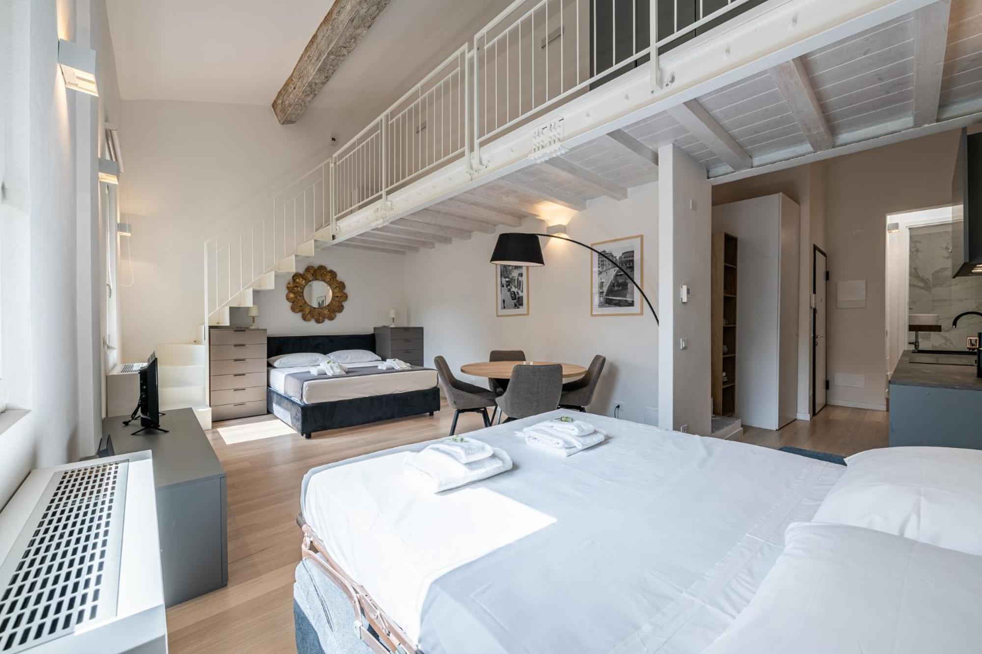 Algila Lifestyle Tornabuoni Apartments Firenze Bagian luar foto