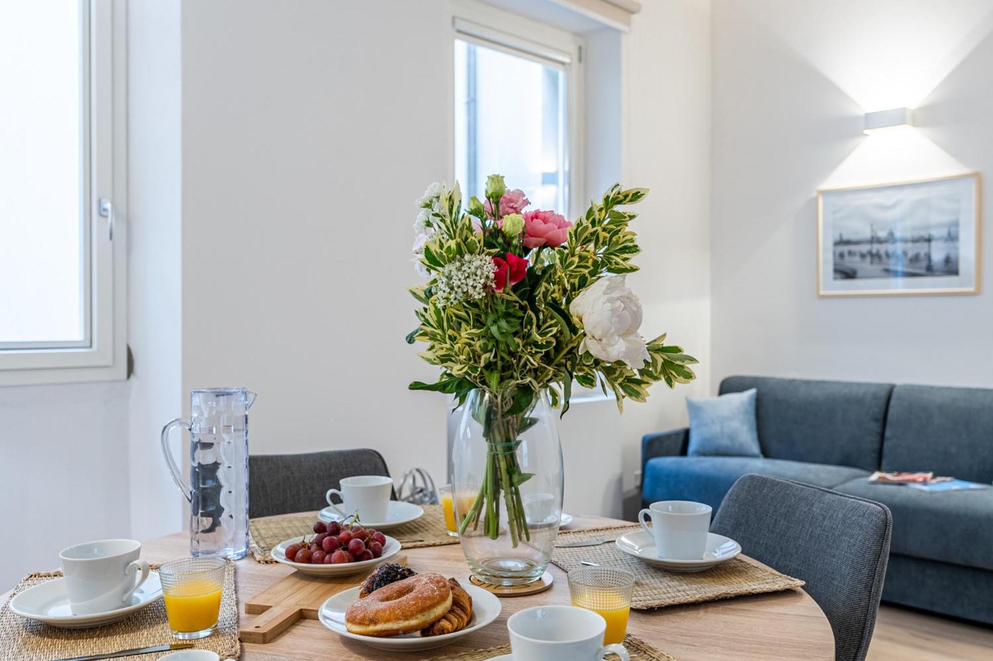 Algila Lifestyle Tornabuoni Apartments Firenze Bagian luar foto