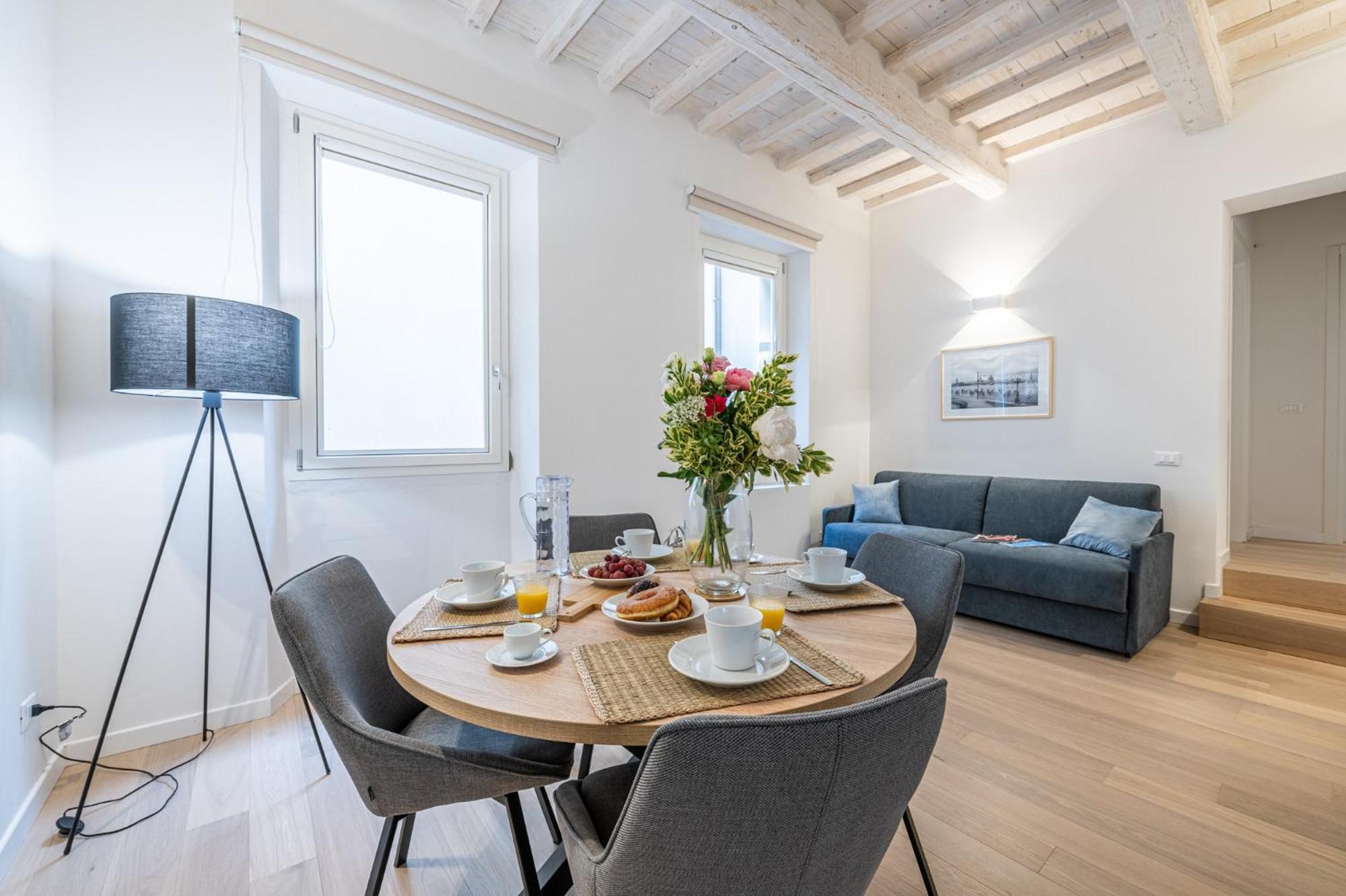 Algila Lifestyle Tornabuoni Apartments Firenze Bagian luar foto